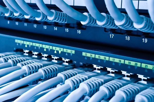 Klassische IT-Infrastruktur, Netzwerk - Firewall - VLAN - WLAN, Mexit Ungenach